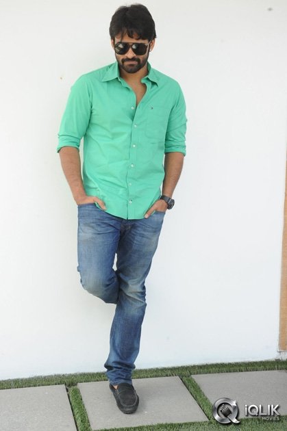 Sai-Dharam-Tej-Interview-About-Pilla-Nuvvu-Leni-Jeevitham